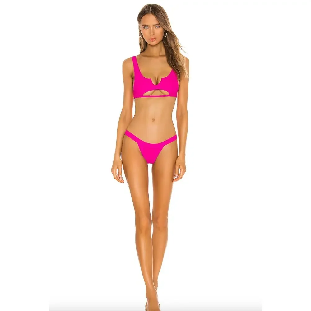 Frankie’s Bikinis Cole Ribbed Scoop Bikini Top - Cutout - Fuchsia - Large